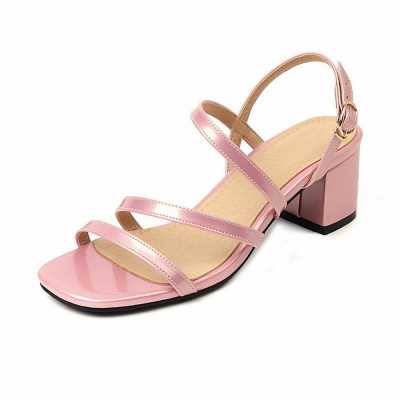 2021 summer women's sandals with thick heels and leaky feet, rubber soles, low heels and round shoes, large size 34 48